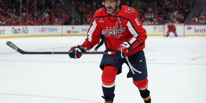 «Вашингтон» с Овечкиным отыгрался с 0:2 и победил «Баффало» в овертайме